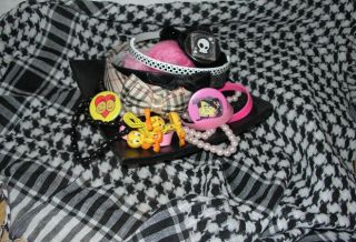 att-46ae32747a86f6603.jpg